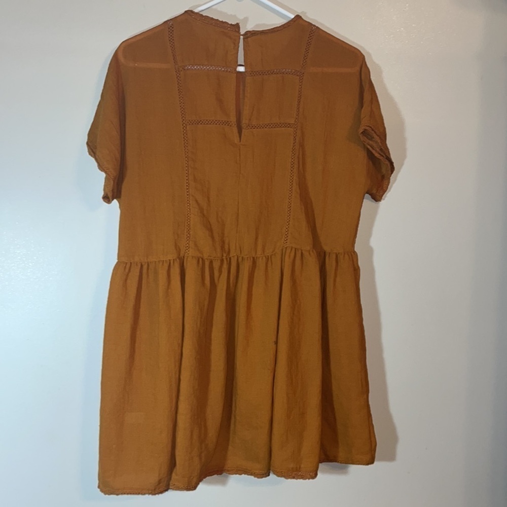 Altar’d State Blouse - Picture 4 of 4